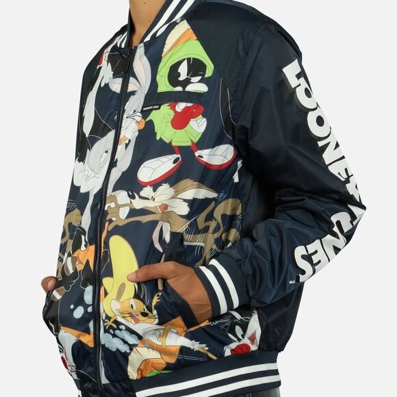 Members Only Looney Tunes Varsity Jacket/ Size Extra Small - Picture 3 of 8
